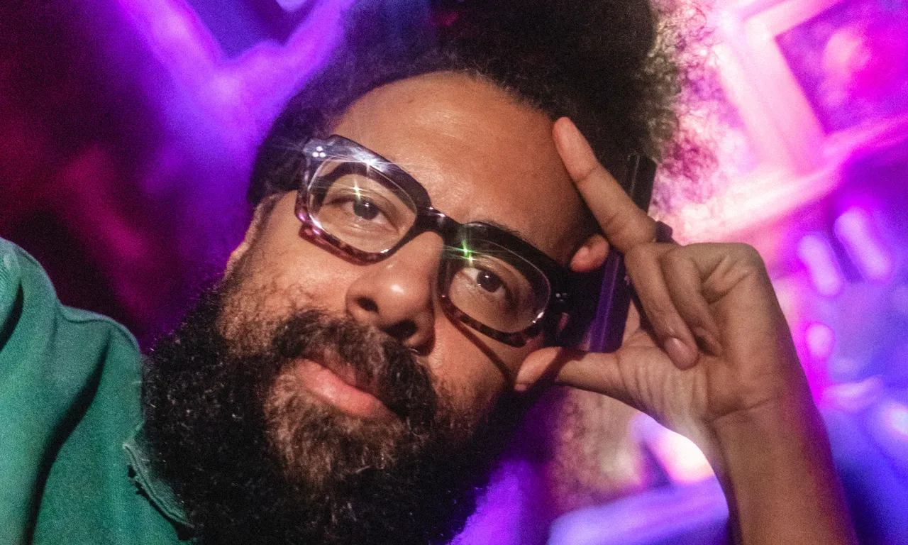 HS25 Reggie Watts